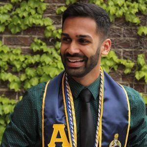 Meet your Posher, Adnan